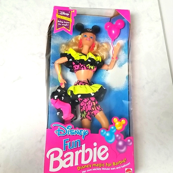1992 Vintage Disney Fun Barbie Special Edition